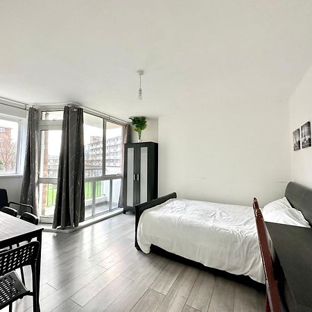 Fabulous 3 Bedroom Flat Sleeps 6 Лондон Екстер'єр фото