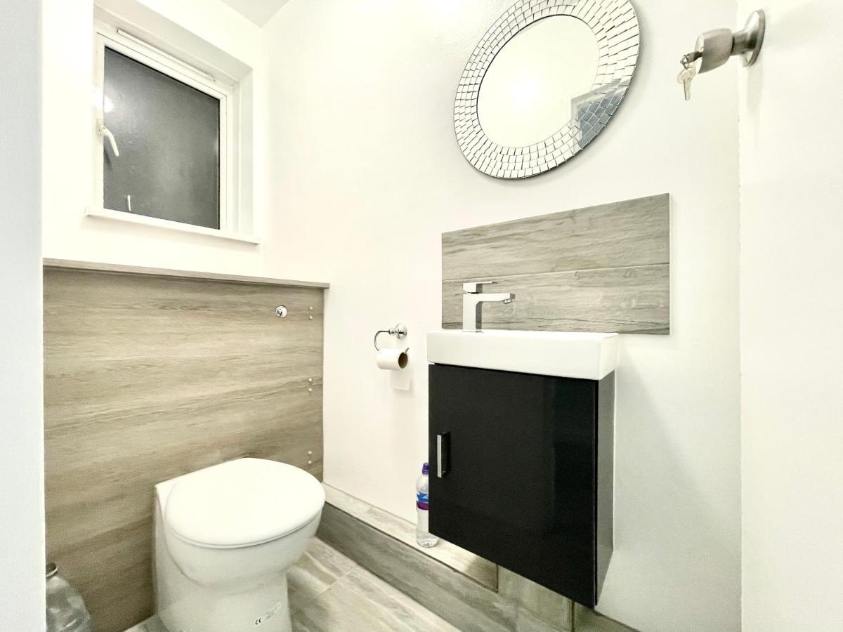 Fabulous 3 Bedroom Flat Sleeps 6 Лондон Екстер'єр фото
