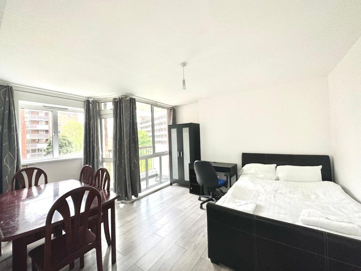 Fabulous 3 Bedroom Flat Sleeps 6 Лондон Екстер'єр фото